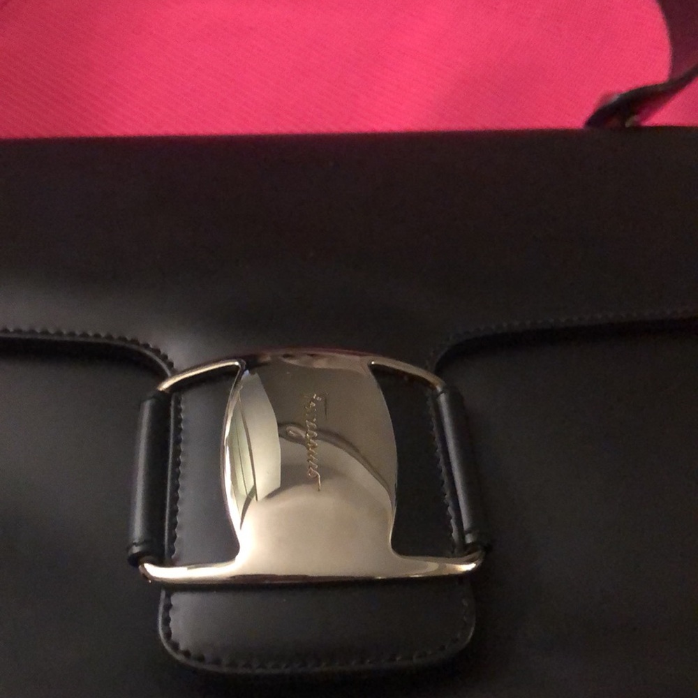 Salvatore ferragamo black vintage bag - Picture 3 of 14